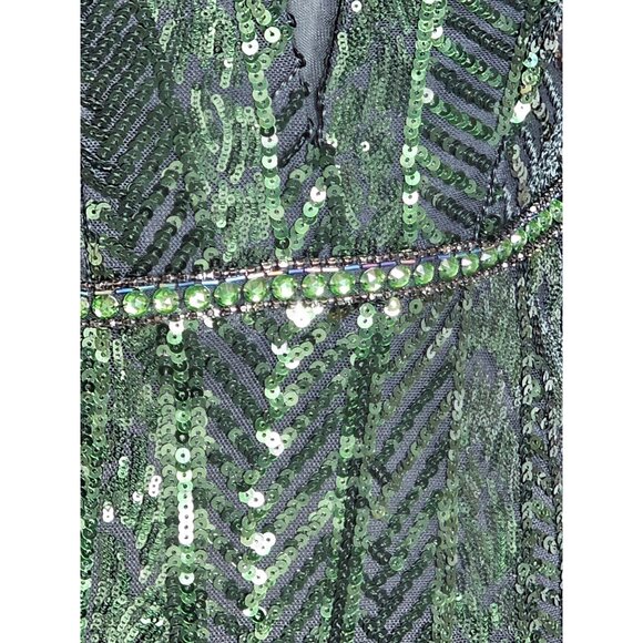 Art Deco Green Sequin Party/Prom Formal Gown - Faviana - Picture 5 of 13